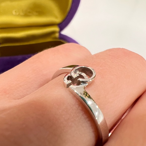 GUCCI GG Running 18K White Gold Stacked Ring - Picture 3 of 11